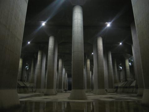 Tokyo, Metropolitan Area Outer Underground Discharge Channel. Kasukabe. Source: Wikipedia, original uploader was Dddeco at ja.wikipedia